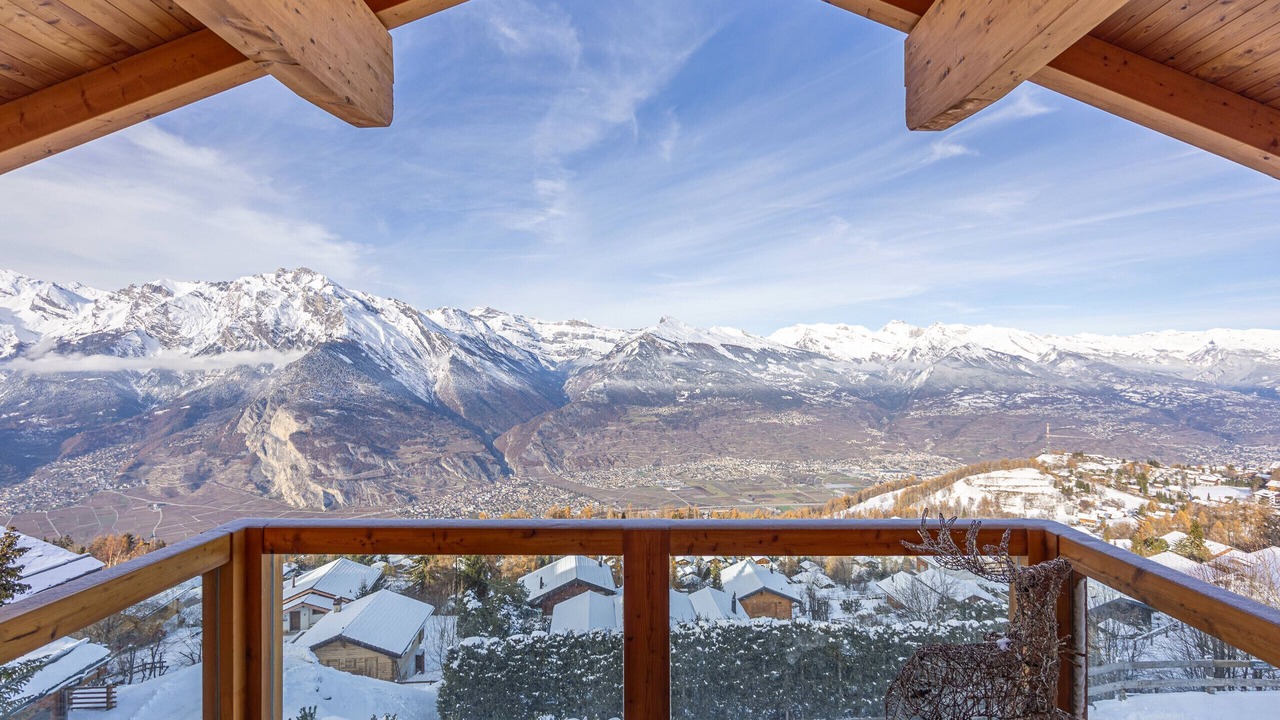 Photo of Outdoor in Saint-Pierre-de-Clages