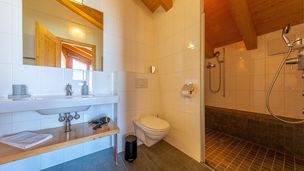 Photo of Bathroom in Saint-Pierre-de-Clages