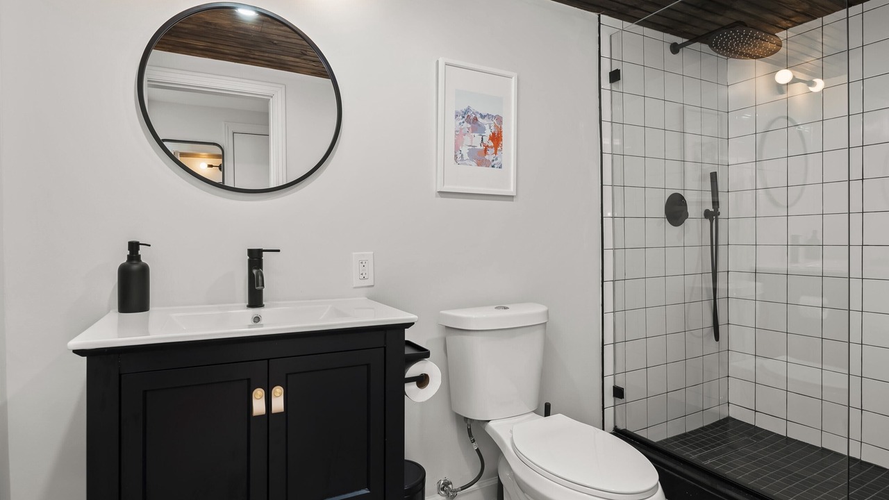 Photo of Bathroom in Hunter