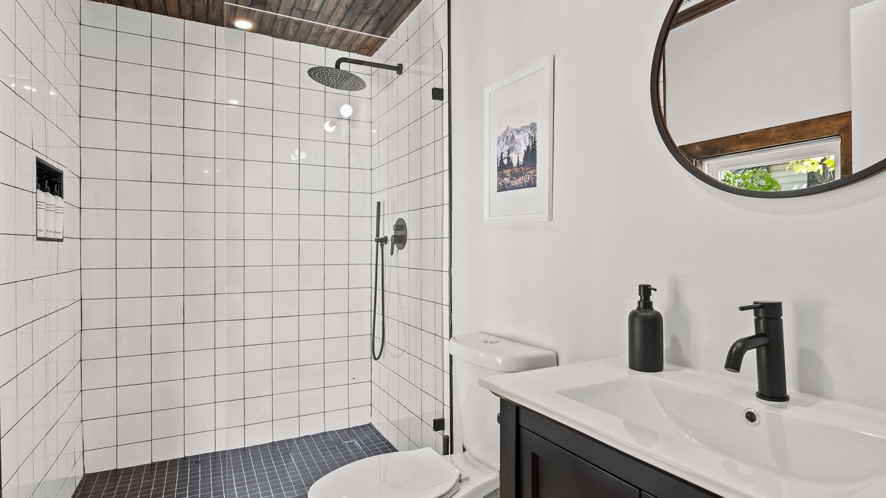 Photo of Bathroom in Hunter