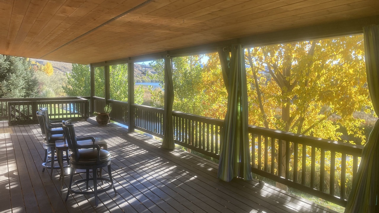 Photo of Patio Balcony in East Thermopolis