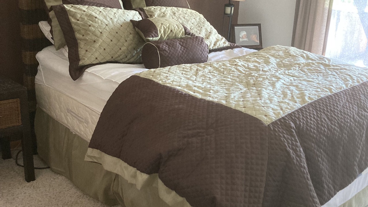 Photo of Bedroom in East Thermopolis