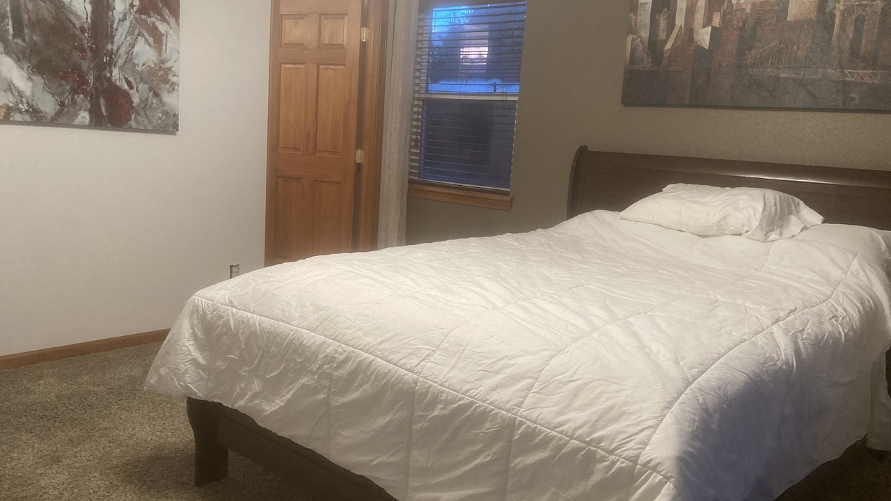 Photo of Bedroom in East Thermopolis