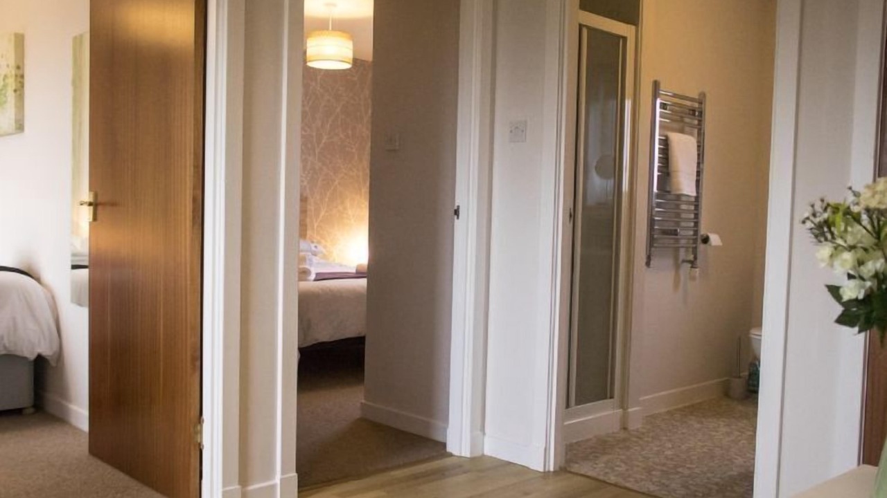 Photo of Others in Caroy