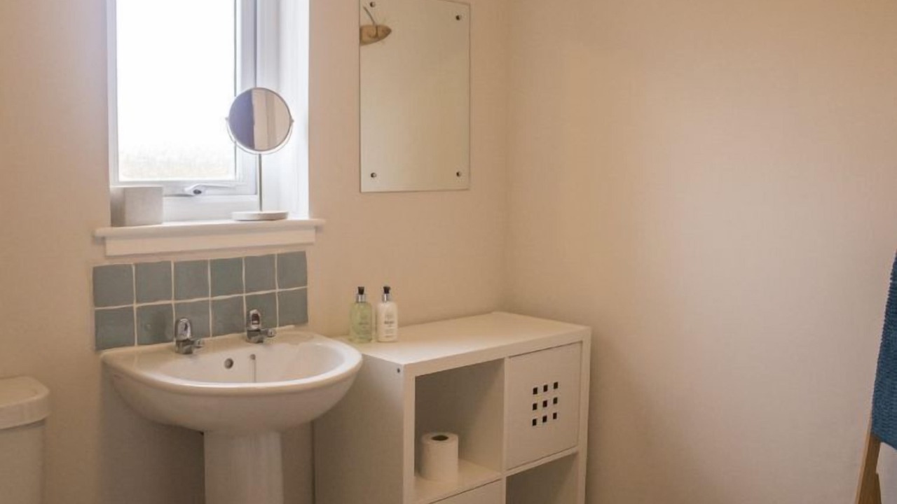 Photo of Bathroom in Caroy