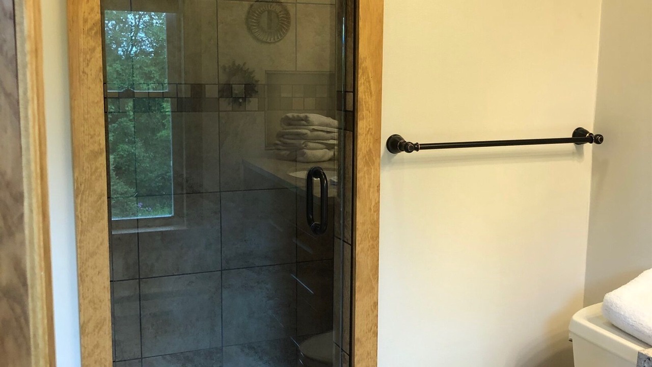 Photo of Bathroom in Mount Vision