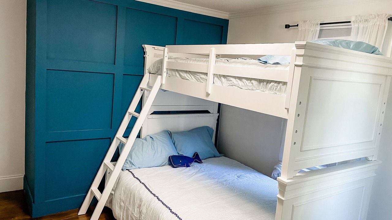 Photo of Bedroom in Northwest Harwich