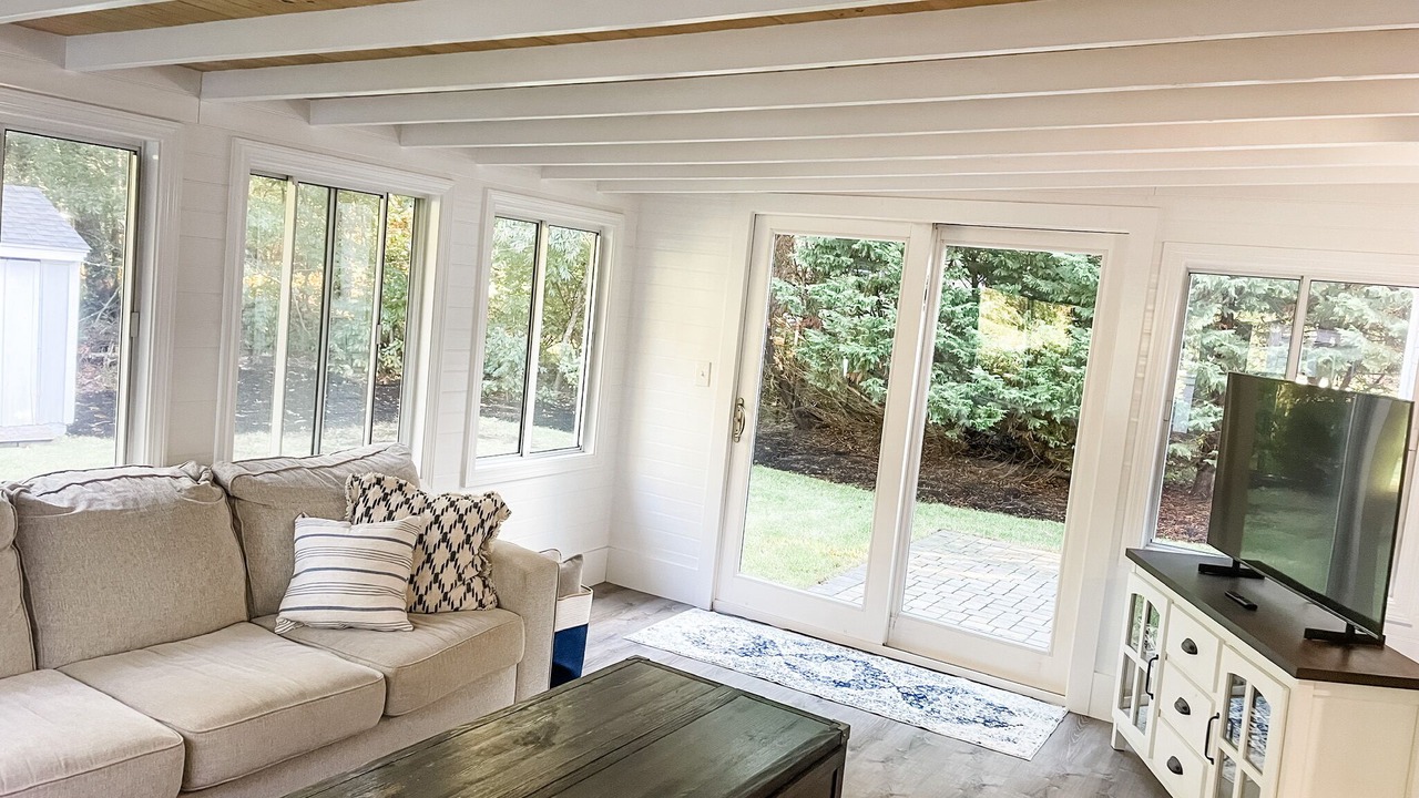 Photo of Livingroom in Northwest Harwich