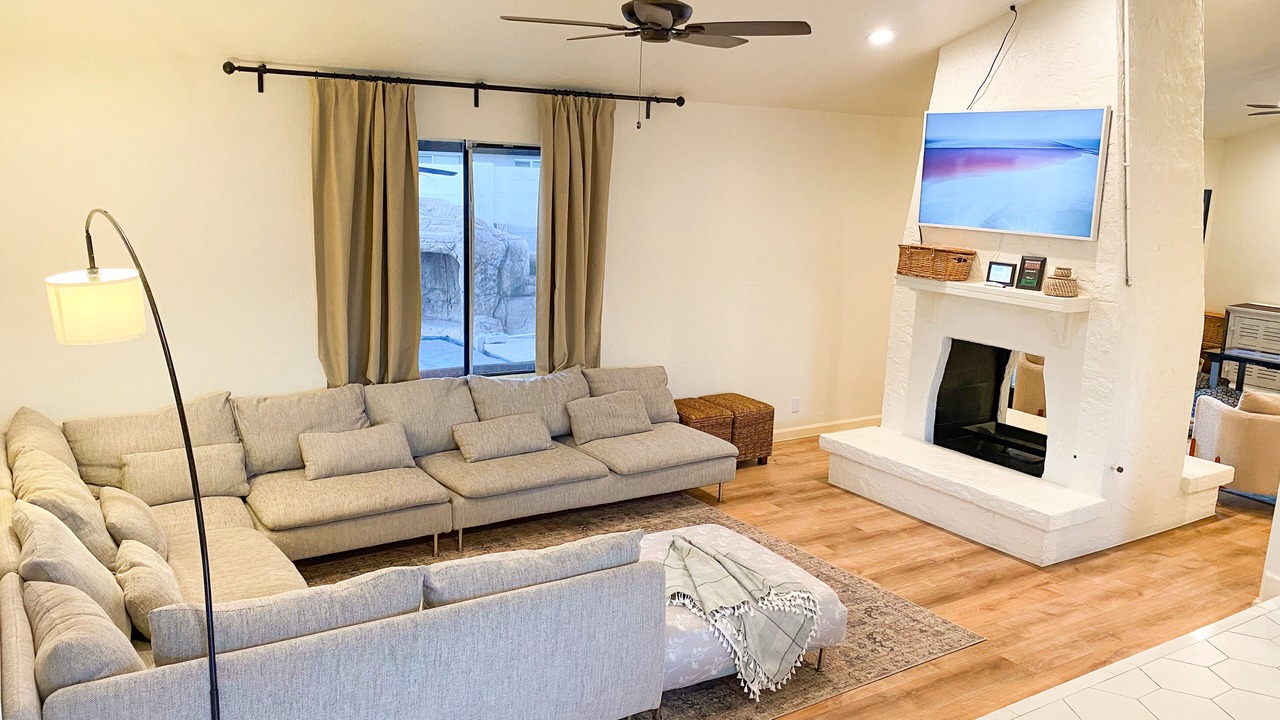 Photo of Livingroom in North Mountain