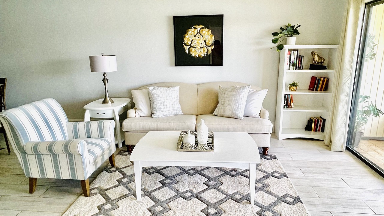 Photo of Livingroom in Wesley Chapel