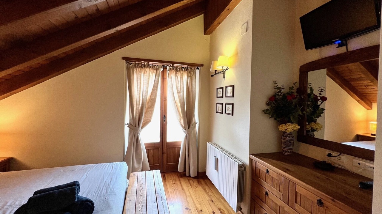 Photo of Bedroom in Espot