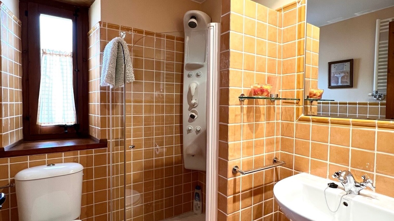 Photo of Bathroom in Espot