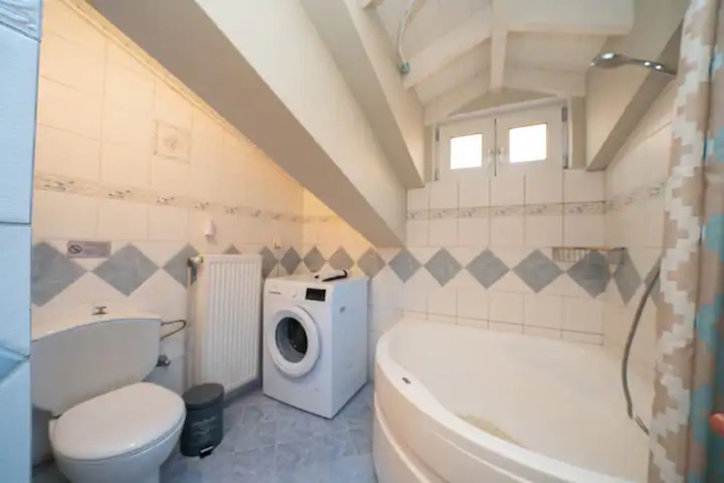 Photo of Bathroom in Lixouri