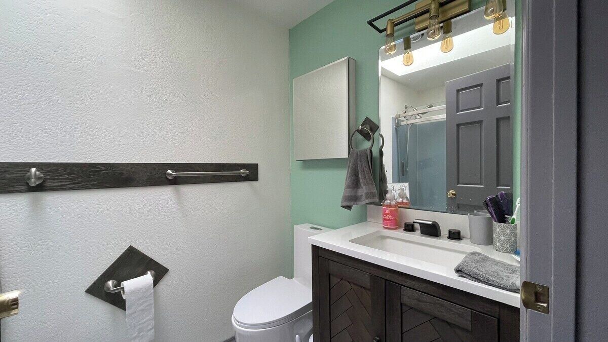 Photo of Bathroom in North City