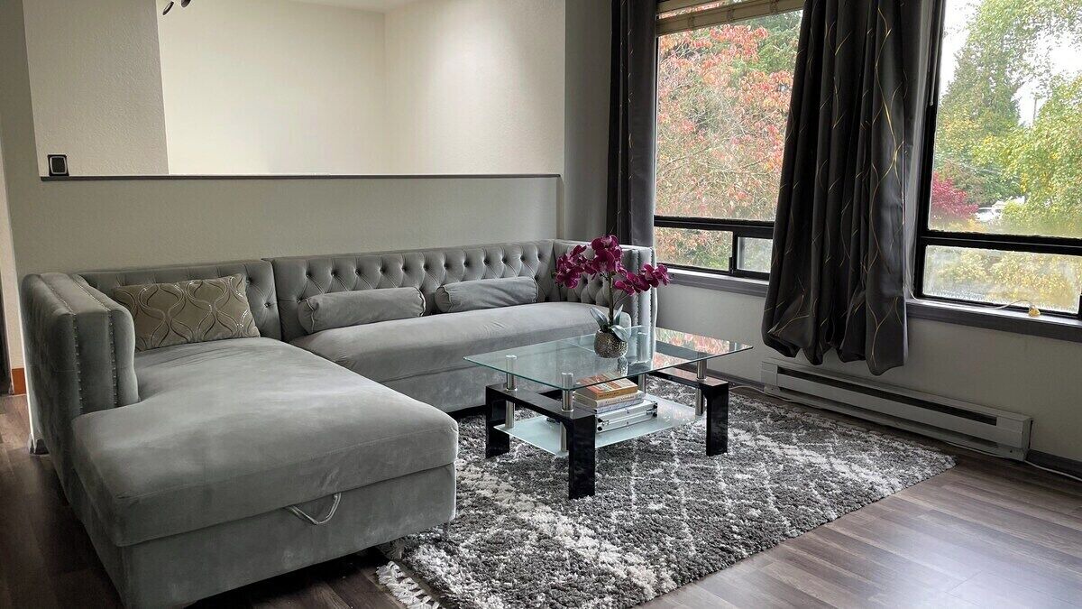 Photo of Livingroom in North City