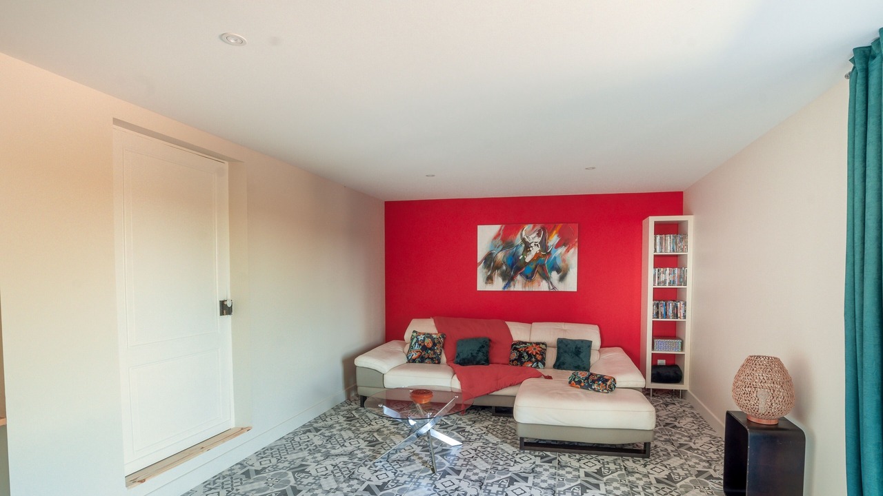 Photo of Livingroom in Montpouillan