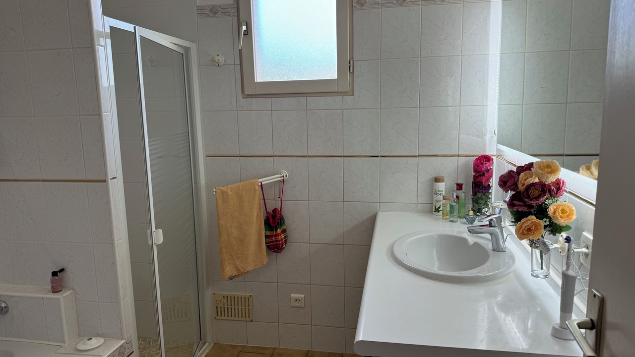 Photo of Bathroom in Saint-Alban-sous-Sampzon