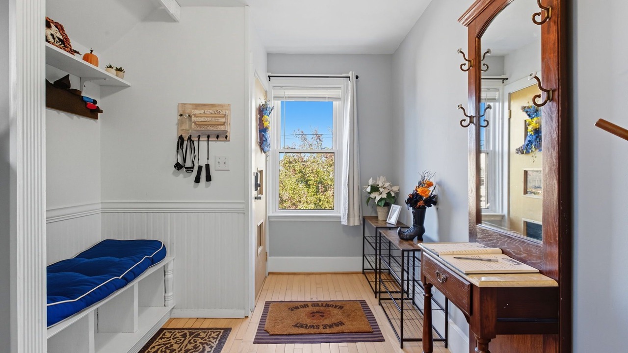 Photo of Others in Salem