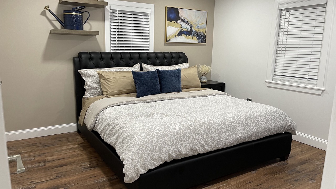 Photo of Bedroom in Rahway