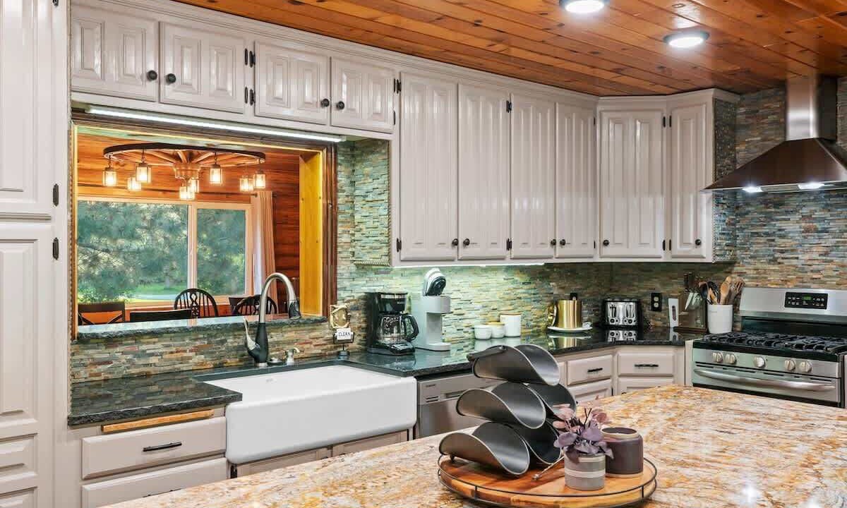 Photo of Others in Rigby