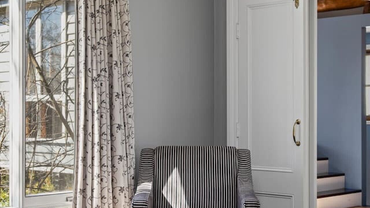 Photo of Others in Rhyll