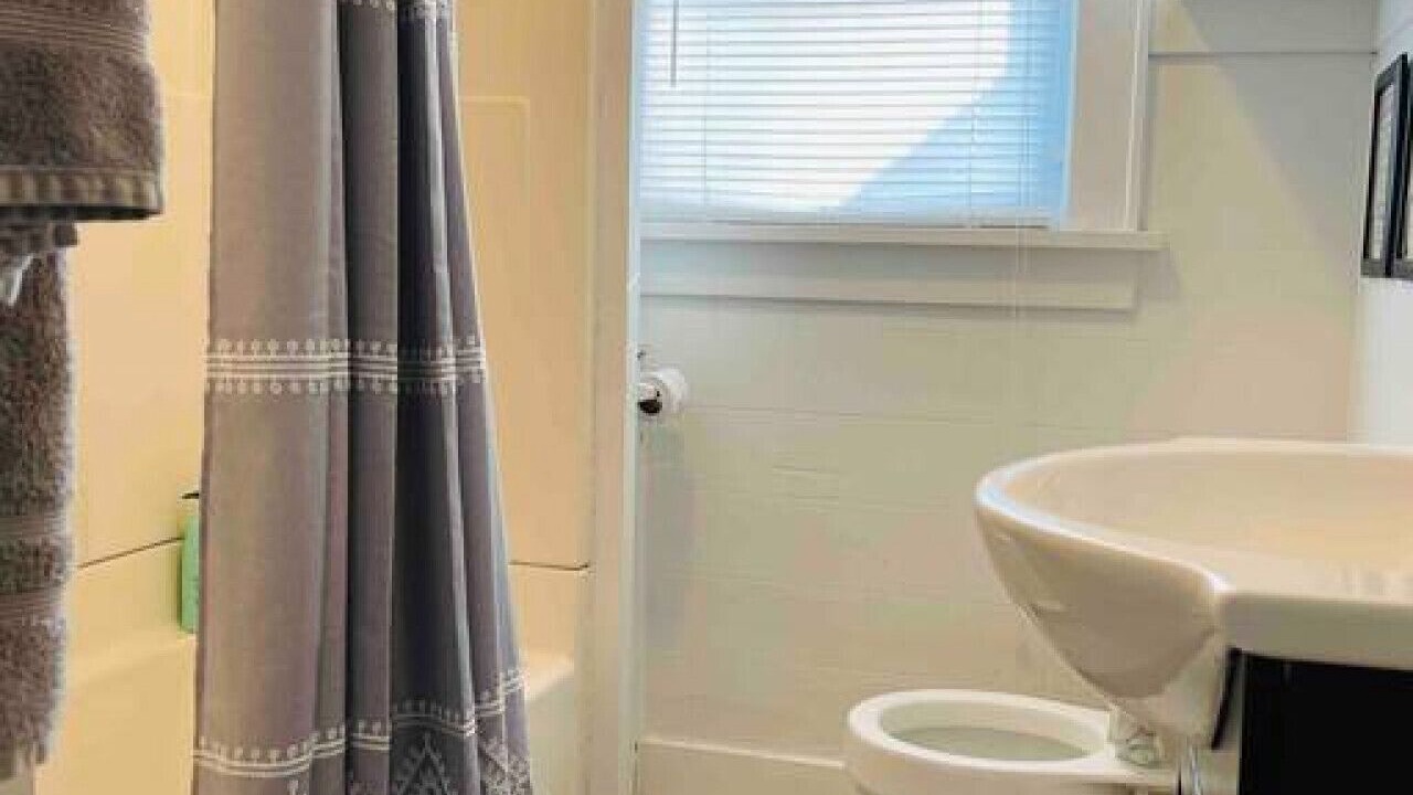 Photo of Bathroom in Muskogee