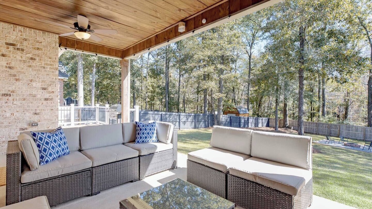 Photo of Outdoor in Kathleen