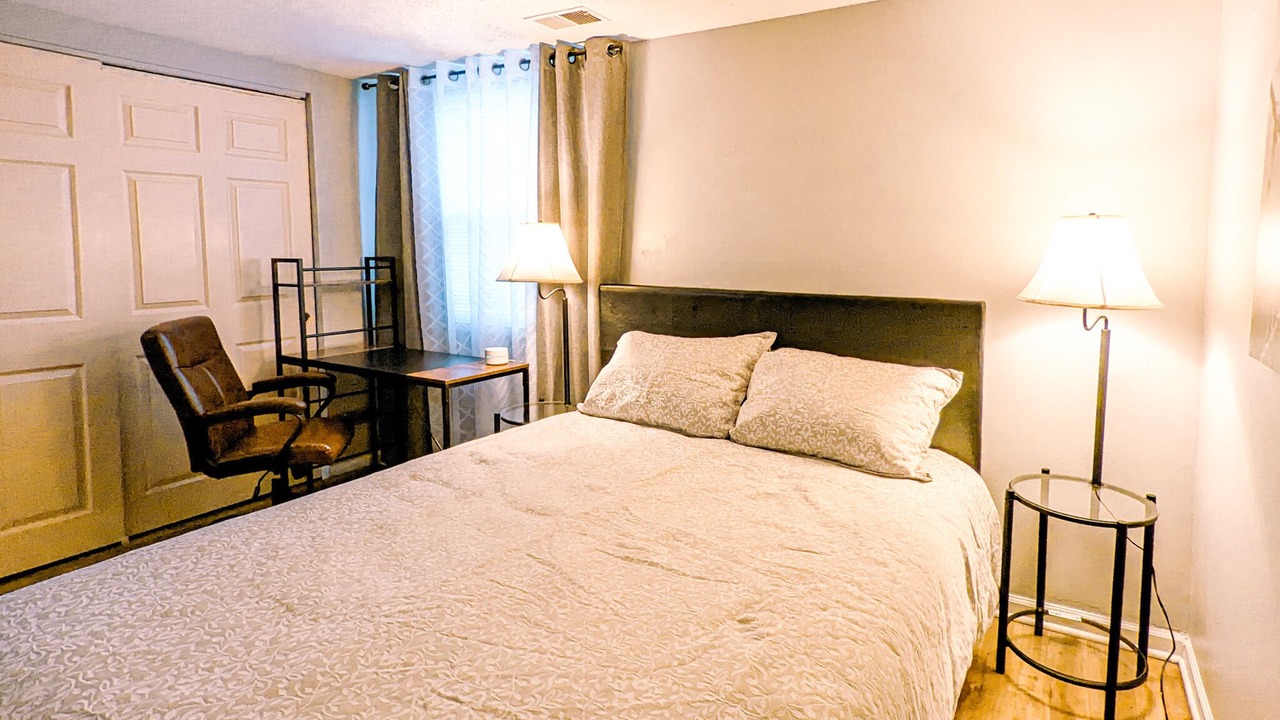 Photo of Bedroom in Lenexa