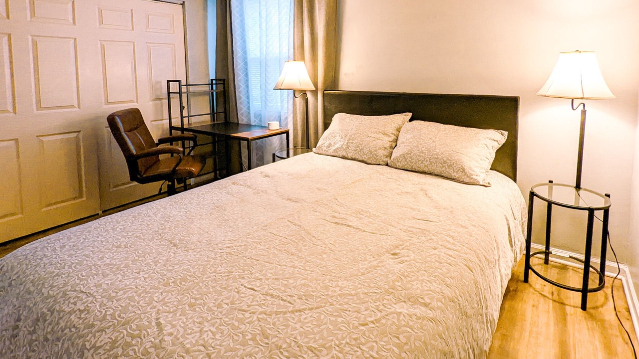 Photo of Bedroom in Lenexa