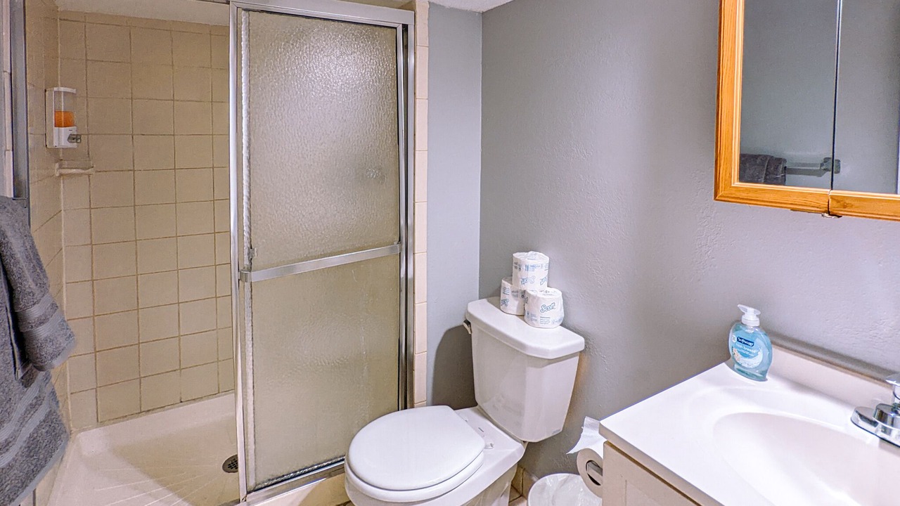 Photo of Bathroom in Lenexa