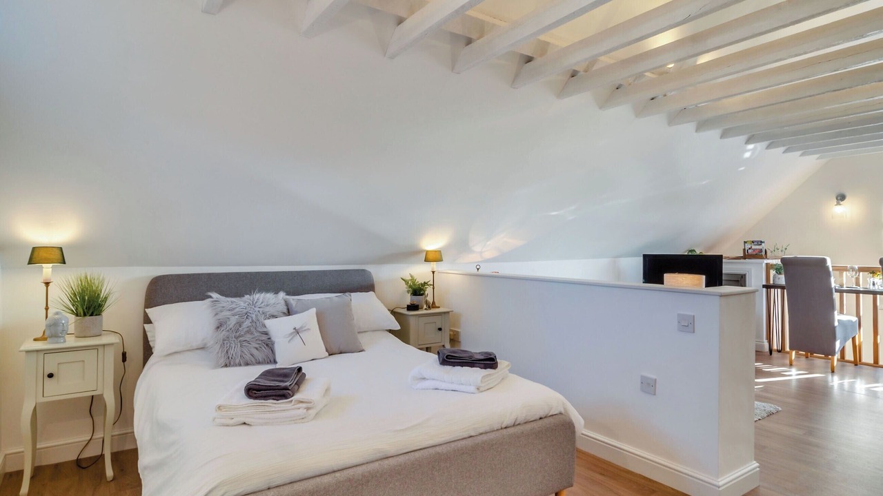 Photo of Others in Diss