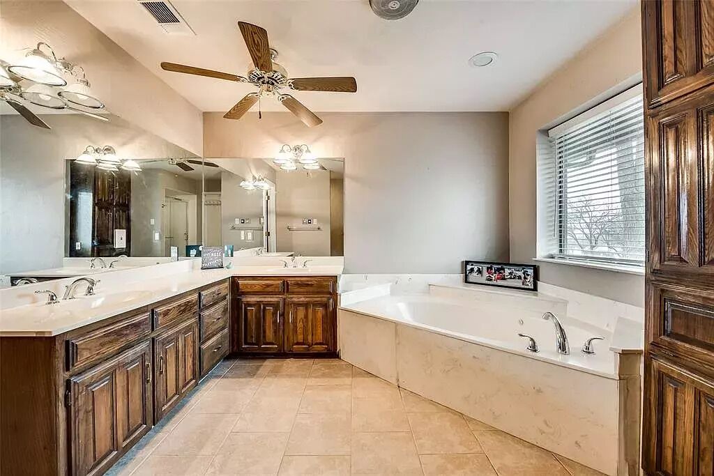 Photo of Bathroom in Trophy Club