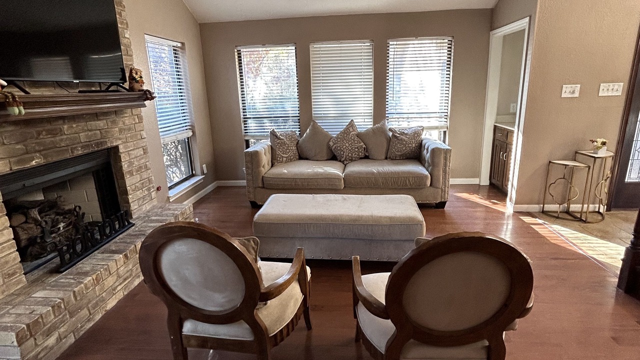 Photo of Livingroom in Trophy Club