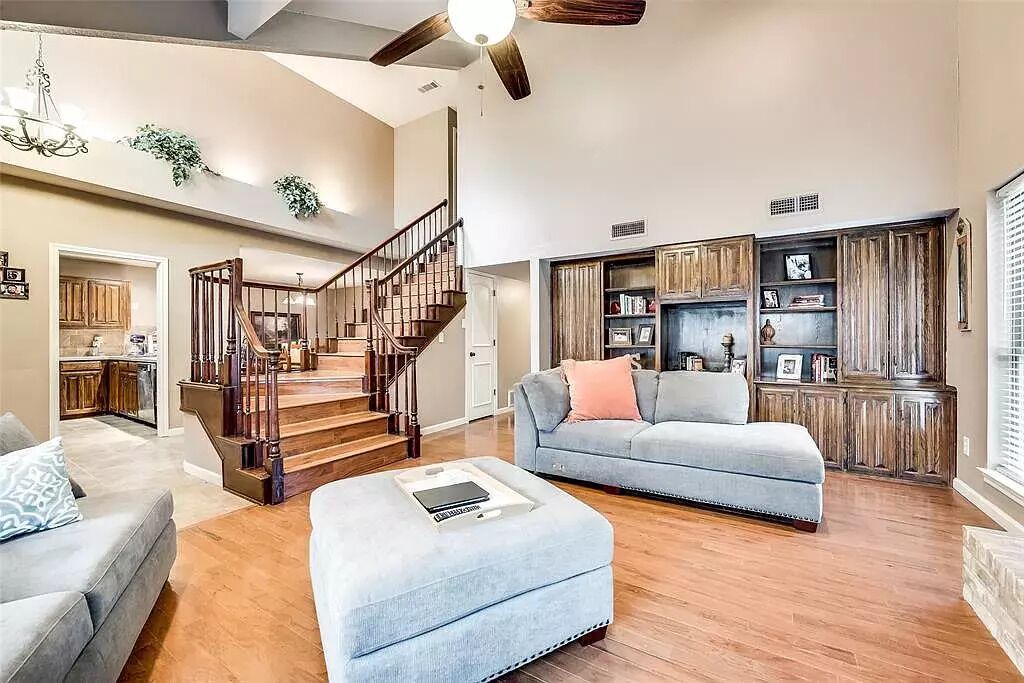Photo of Livingroom in Trophy Club