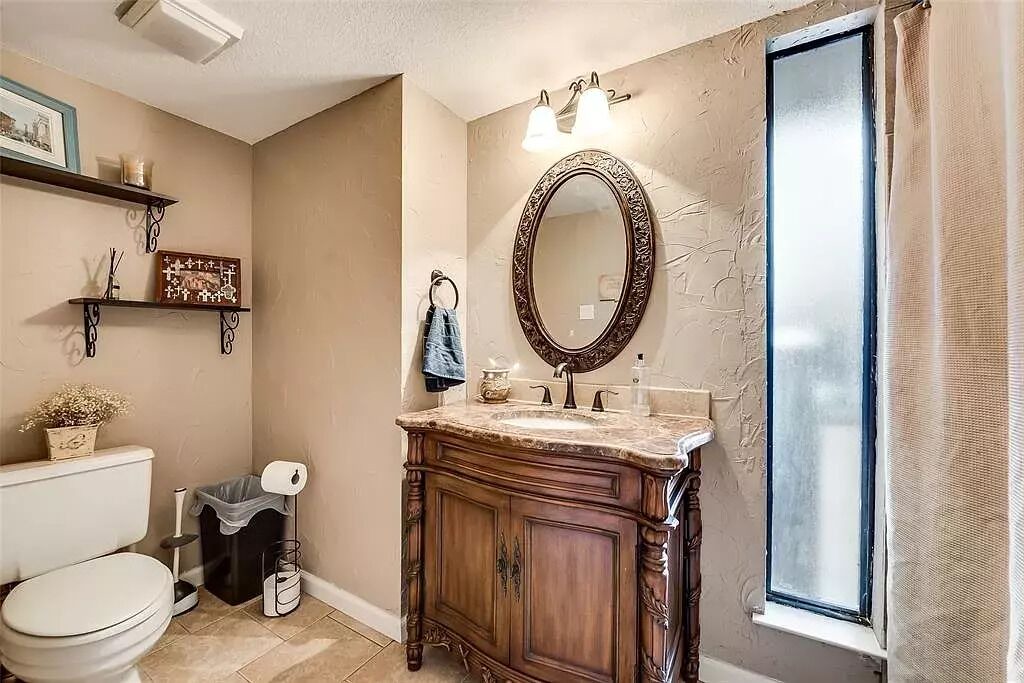 Photo of Bathroom in Trophy Club