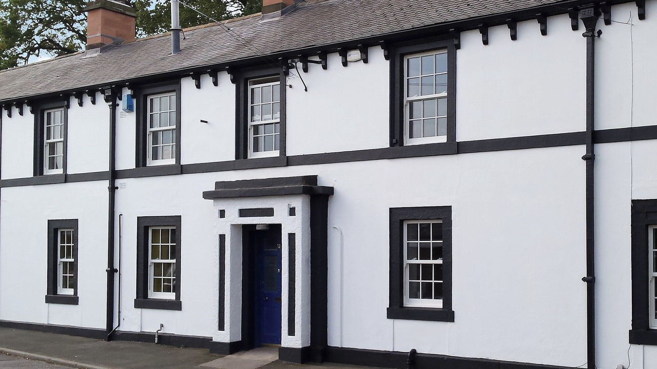 Photo of Others in Annan