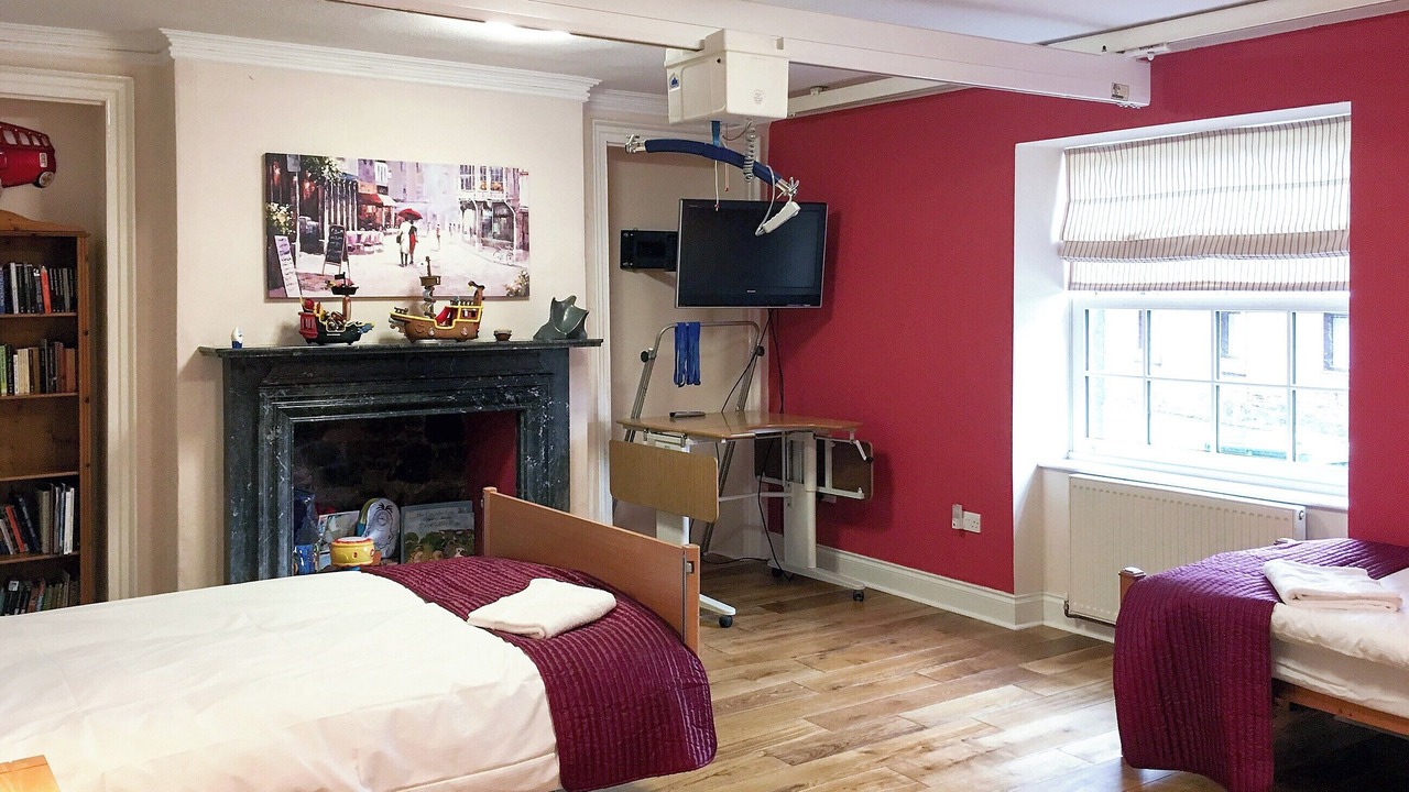 Photo of Others in Annan