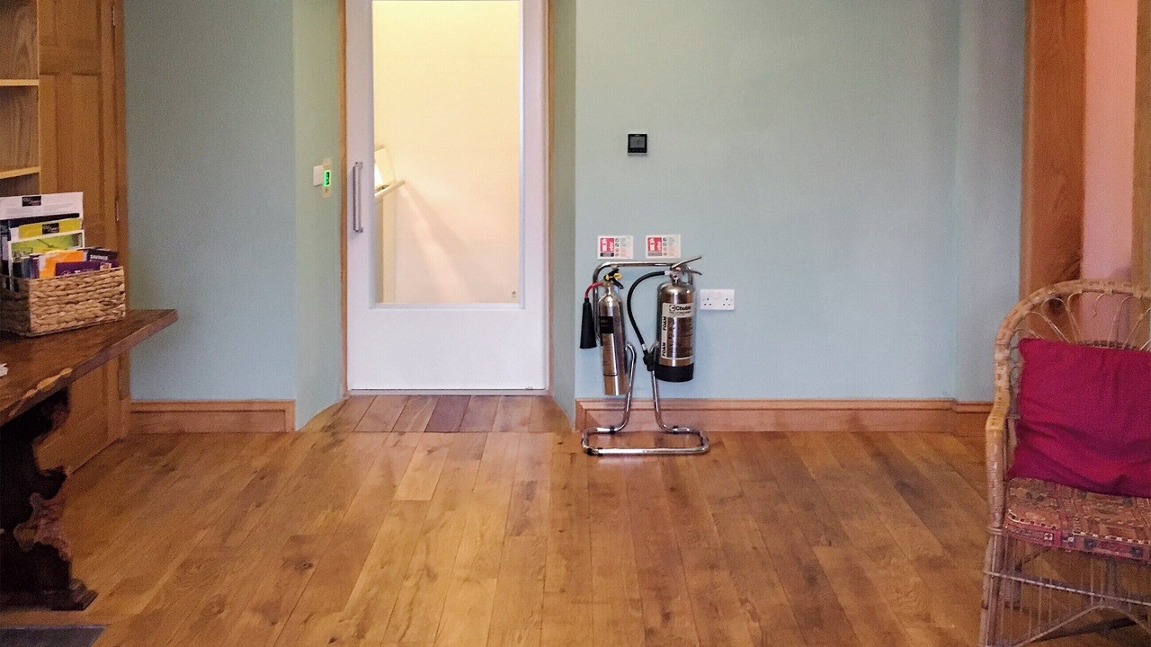 Photo of Others in Annan