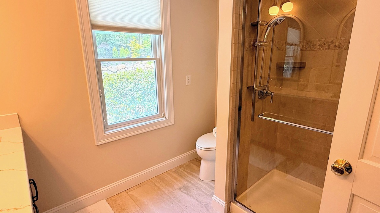 Photo of Bathroom in East Orleans