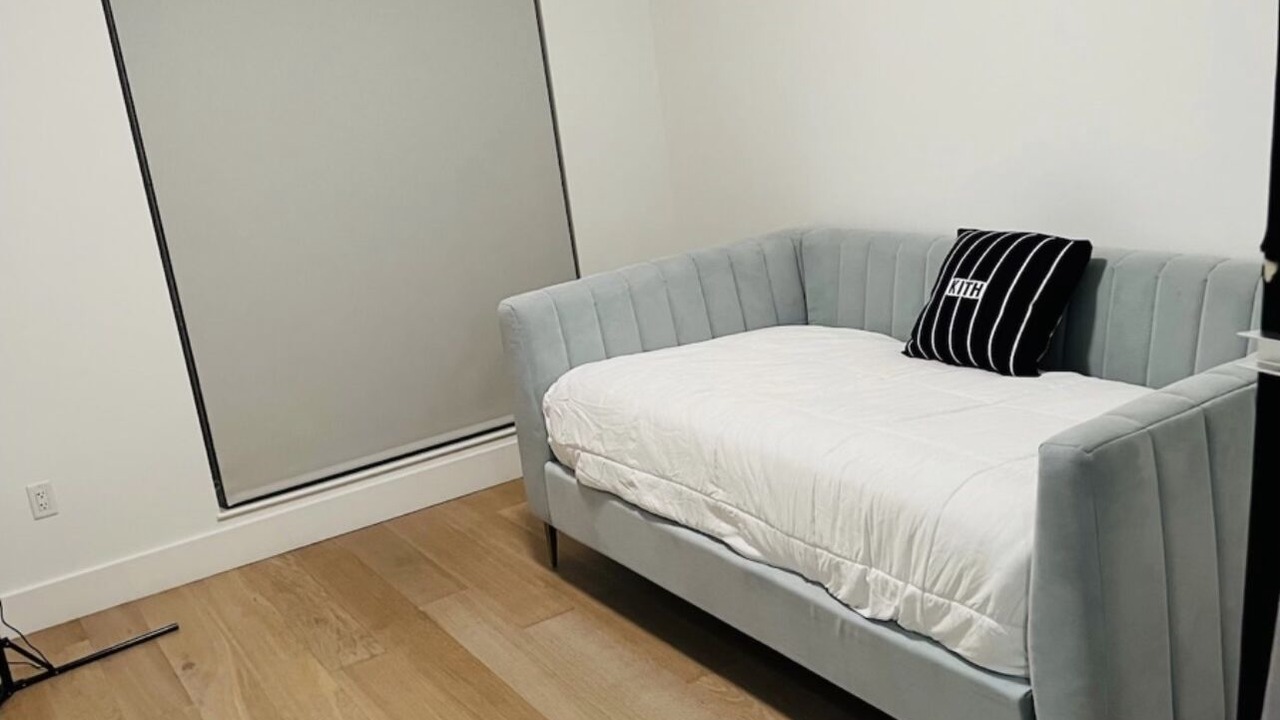 Photo of Bedroom in Warner Center