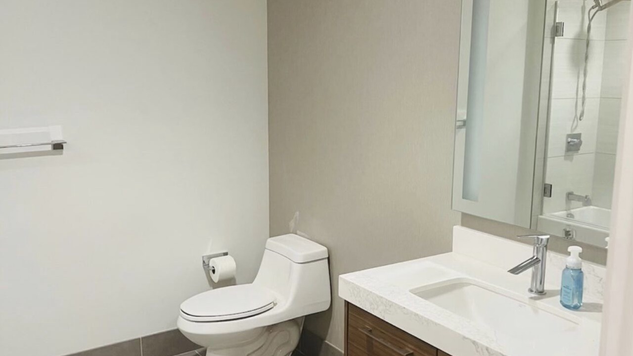 Photo of Bathroom in Warner Center