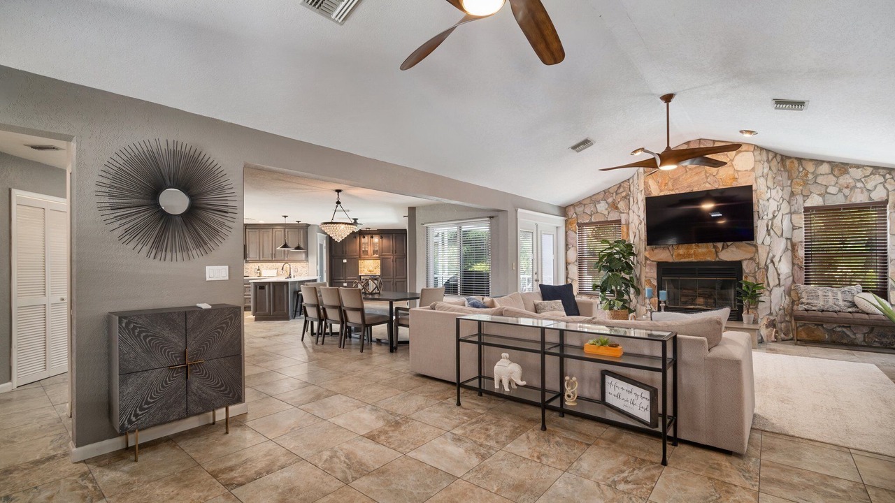 Photo of Livingroom in Tierra Verde