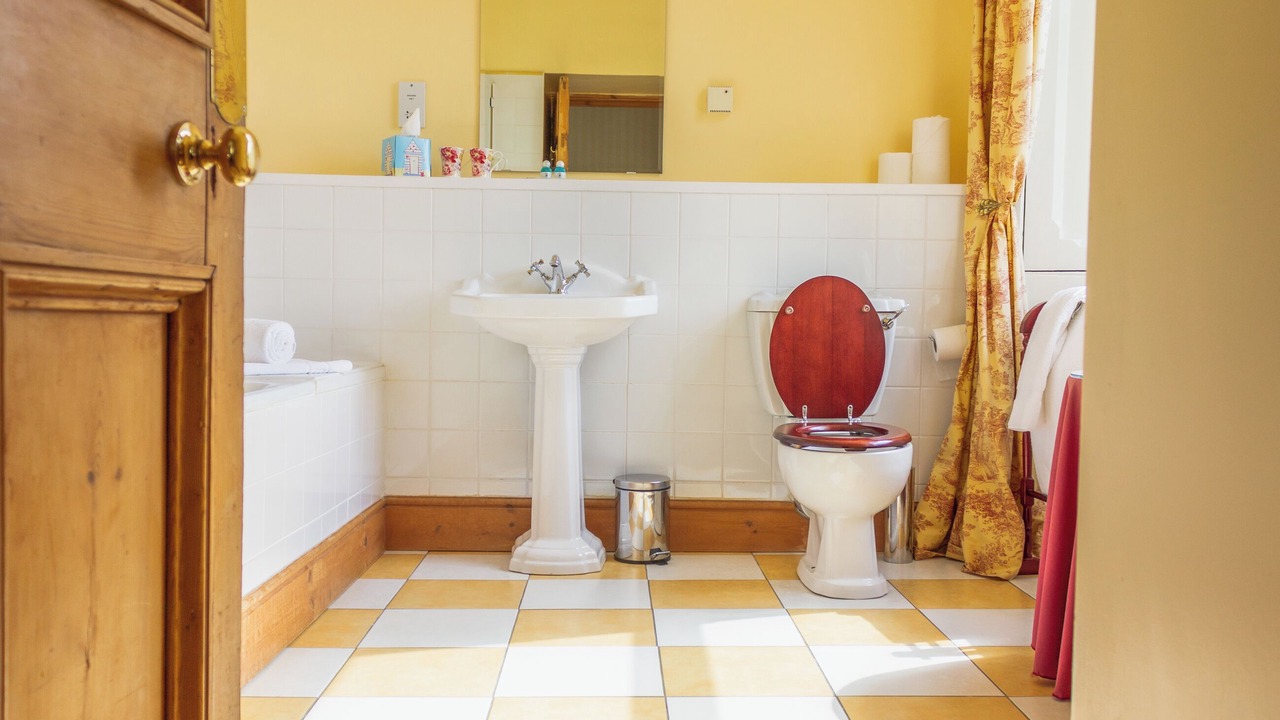 Photo of Bathroom in Blairgowrie