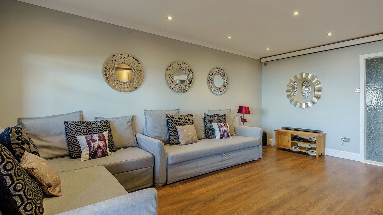 Photo of Others in Skelmorlie