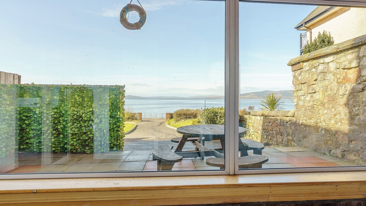 Photo of Others in Skelmorlie