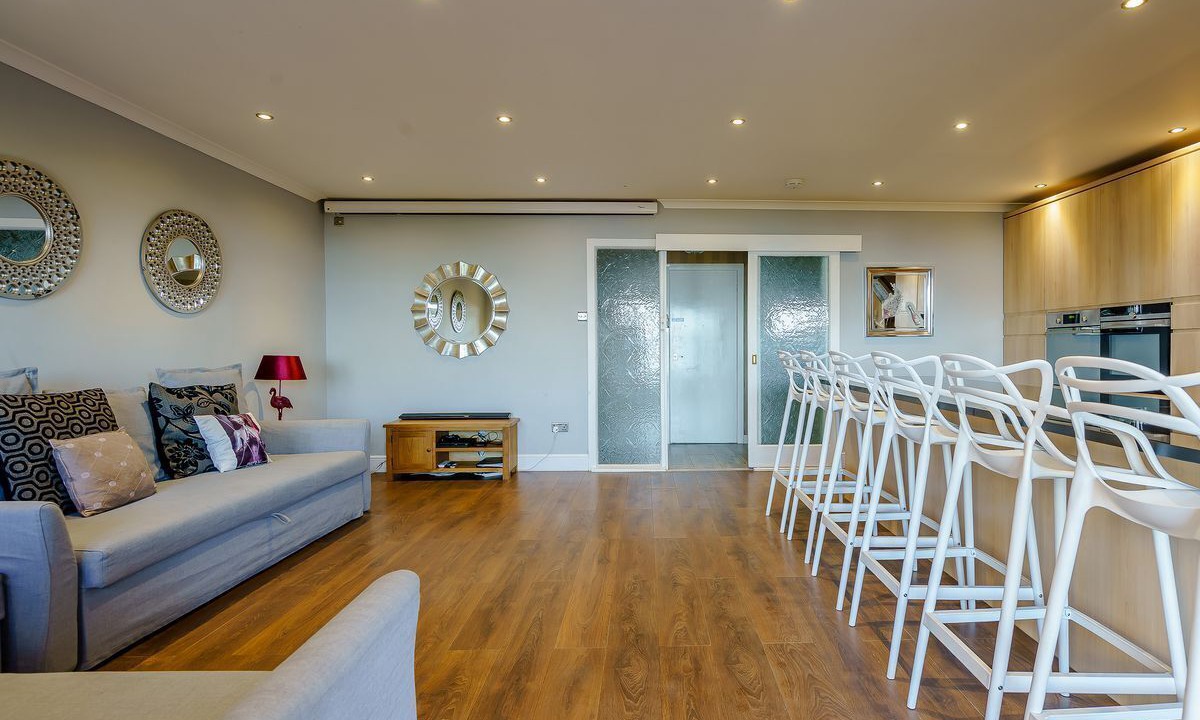 Photo of Others in Skelmorlie