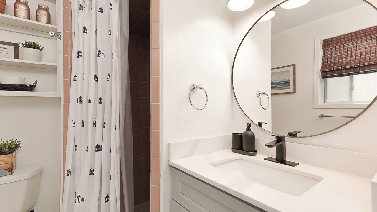 Photo of Bathroom in Meaford