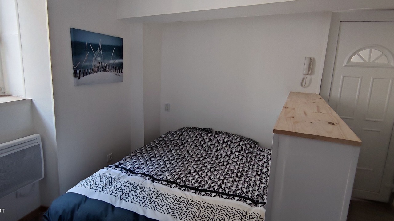 Photo of Bedroom in Limoux