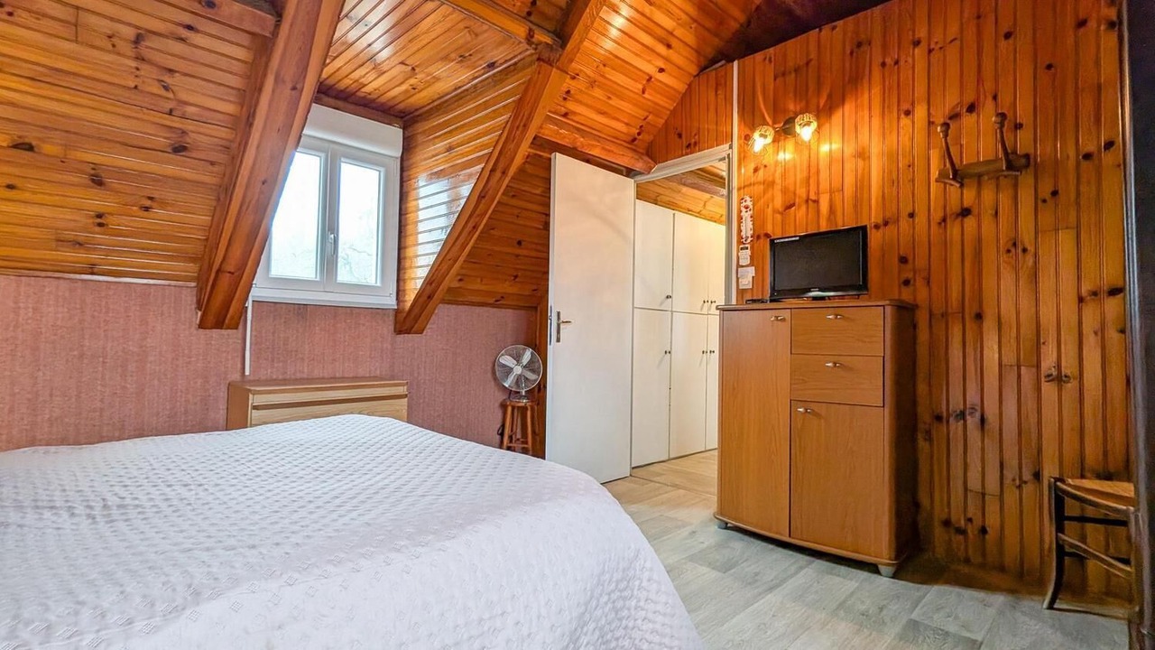 Photo of Bedroom in Paulnay