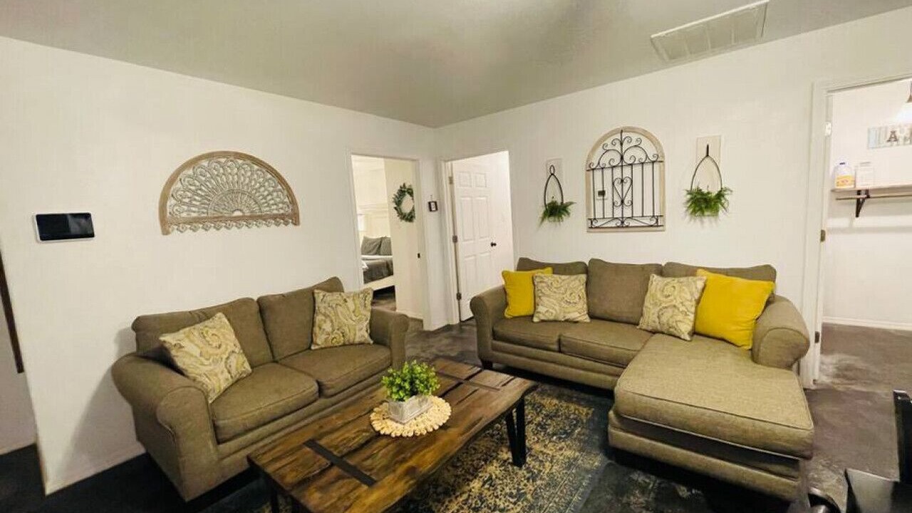 Photo of Livingroom in Checotah